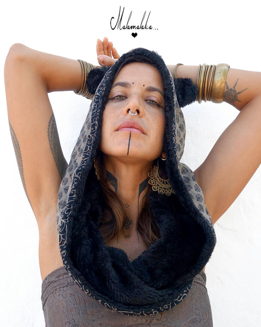 Animalakas Reversible Plush Hood | Unisex Festival Streetwear — One of a Kind