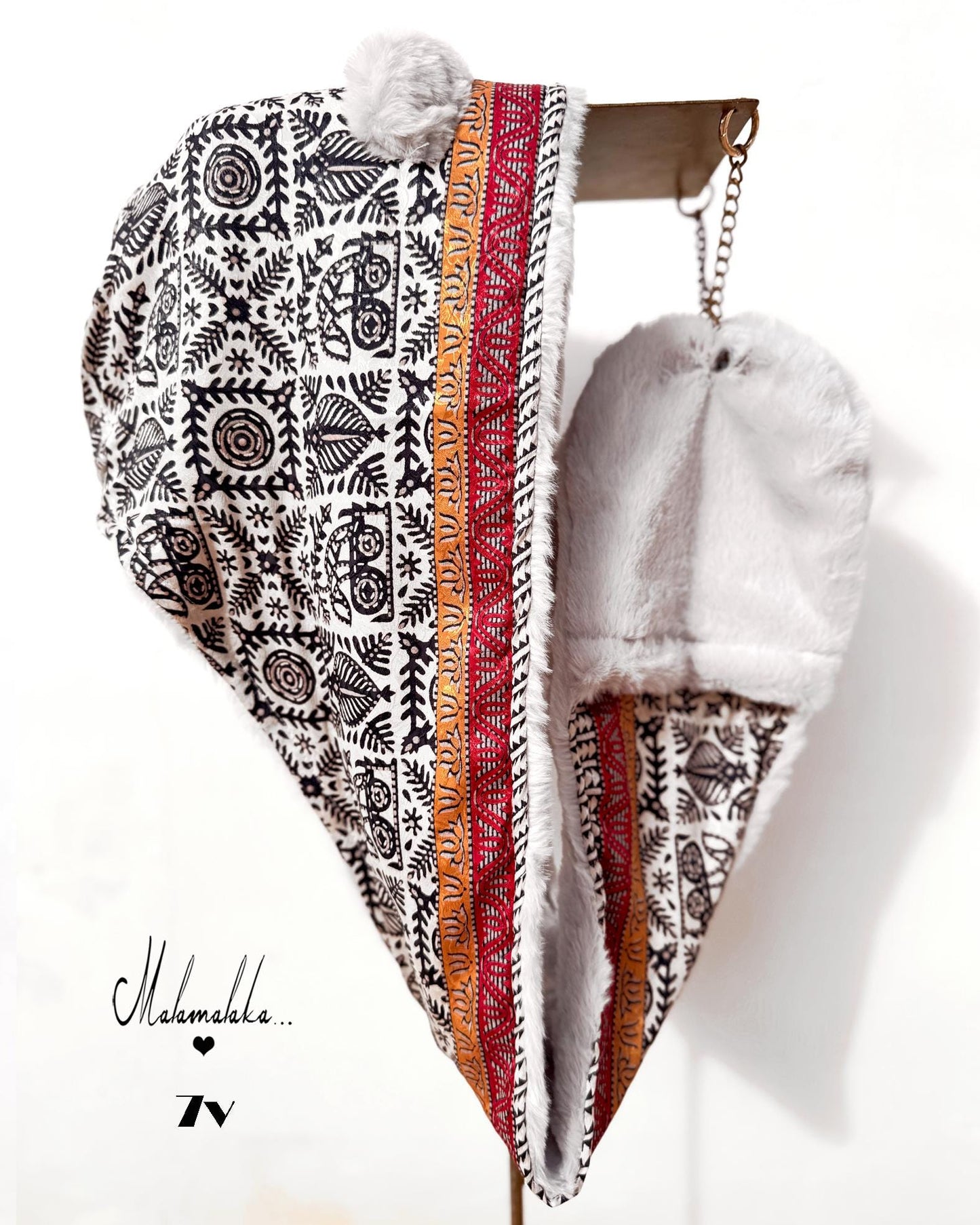 "Animalakas" Reversible Plush Hood — Unique & Exclusive | Unisex Festival & Streetwear