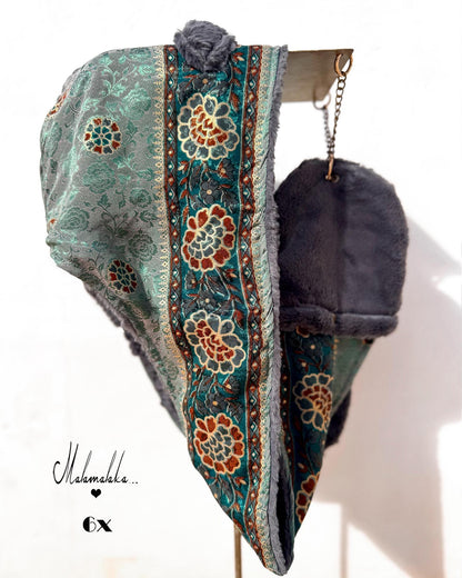 Capucha peluche reversible