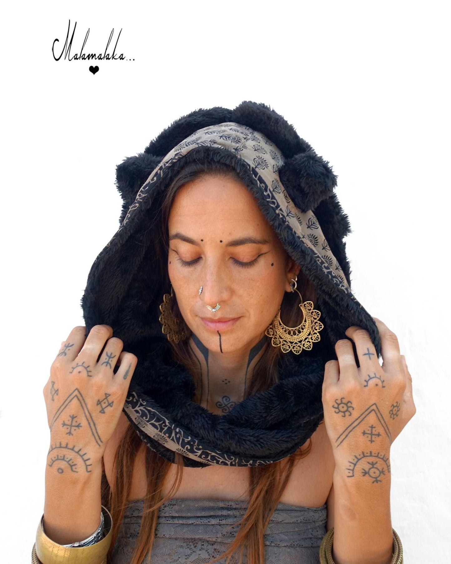 Animalakas Reversible Plush Hood | Unisex Festival Streetwear — One of a Kind