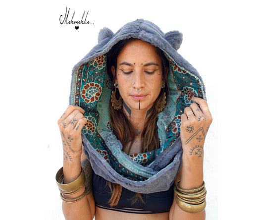 Animalakas Reversible Plush Hood | Unisex Festival Streetwear — One of a Kind