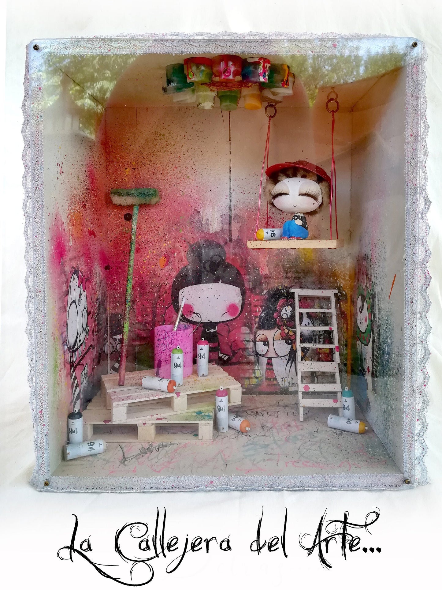 Minimundo Collectible Sculpture | Miniature Dollhouse Lamp · Unique Art Piece